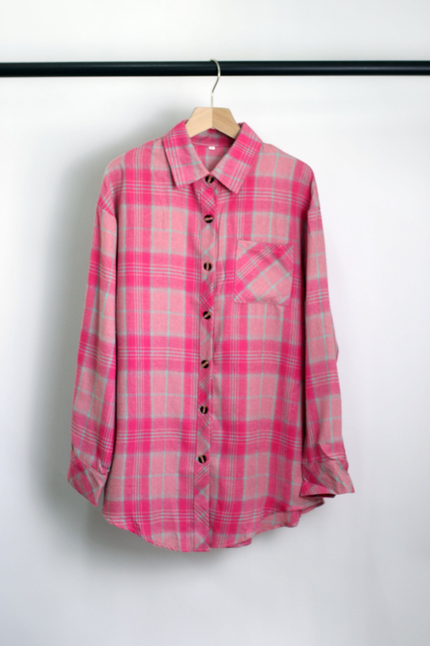 T2412MD53254 - Oversized Plaid Flannel Shirt