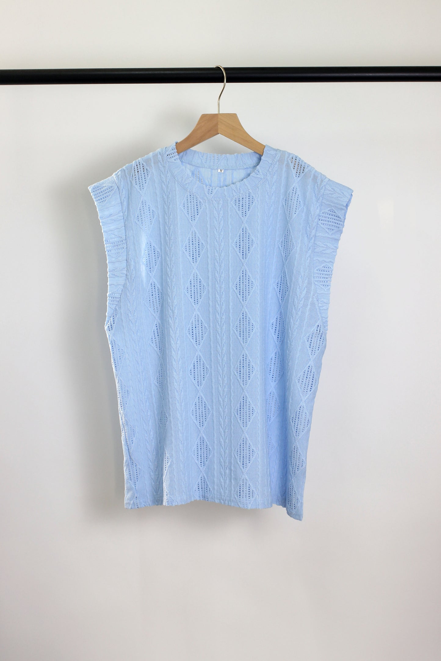T2412WZD15665 - Sleeveless Textured Blouse