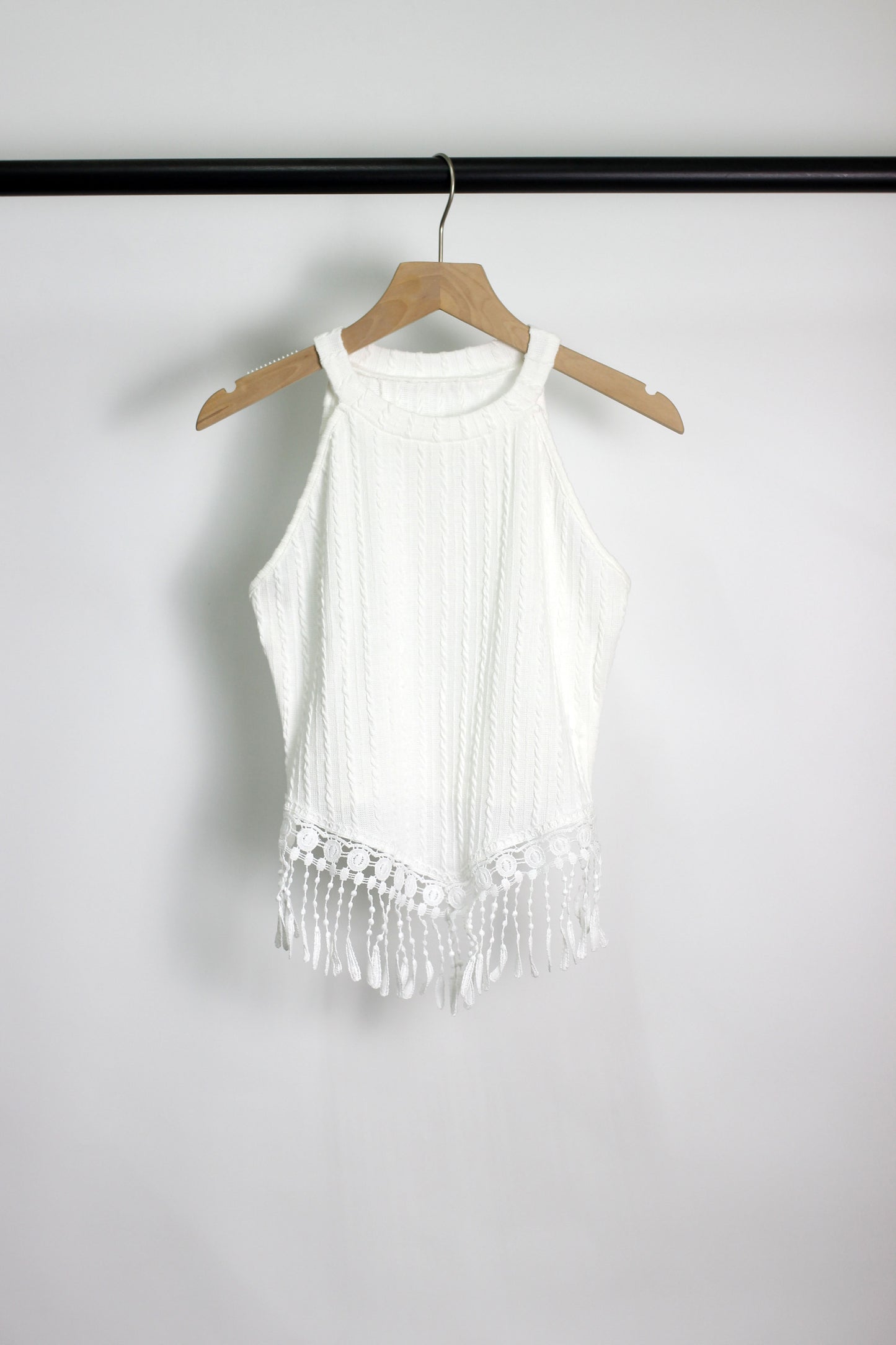 T2502YSQ18352 - Boho Chic Knit Halter Top with Fringe Trim