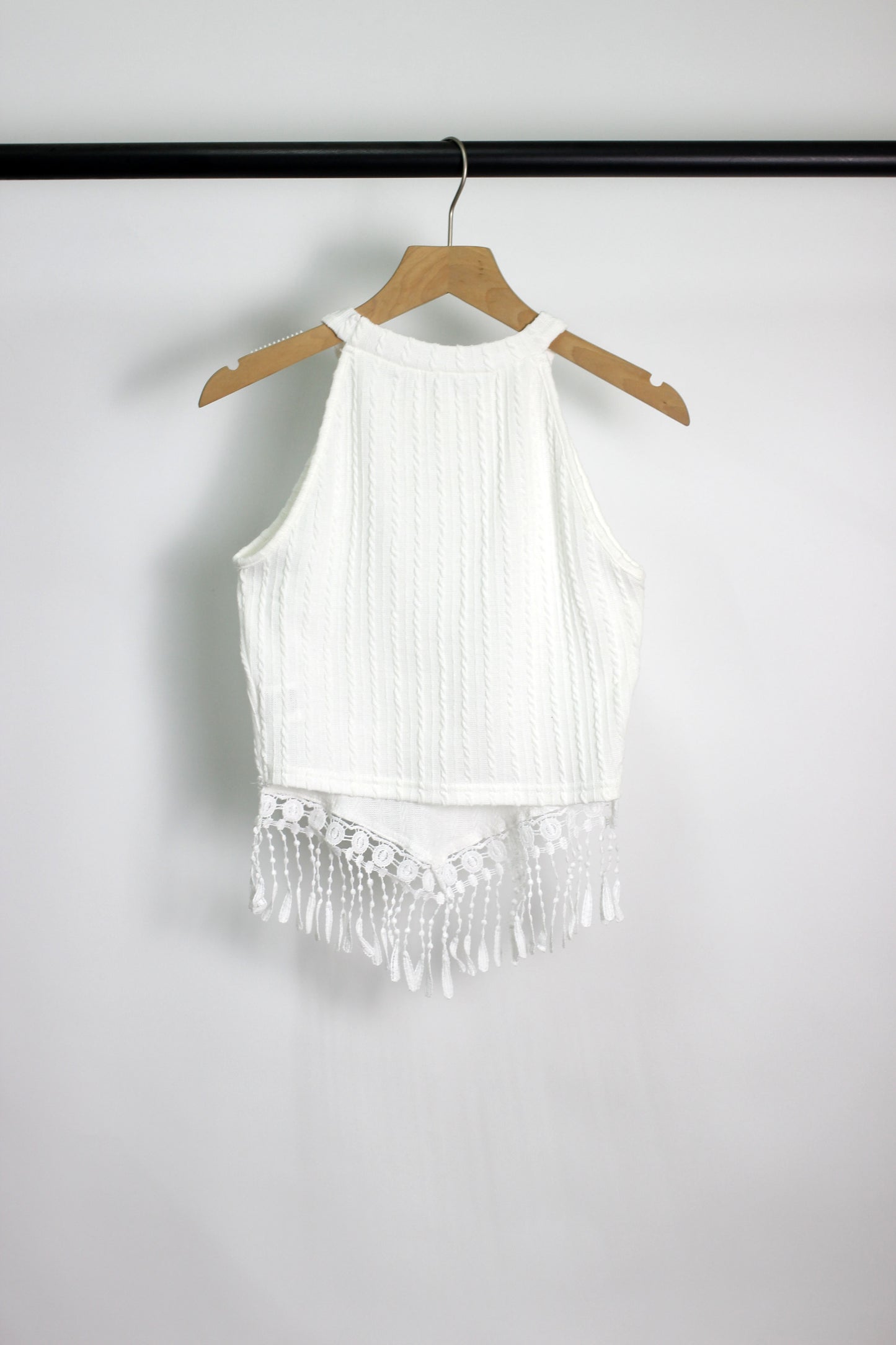 T2502YSQ18352 - Boho Chic Knit Halter Top with Fringe Trim