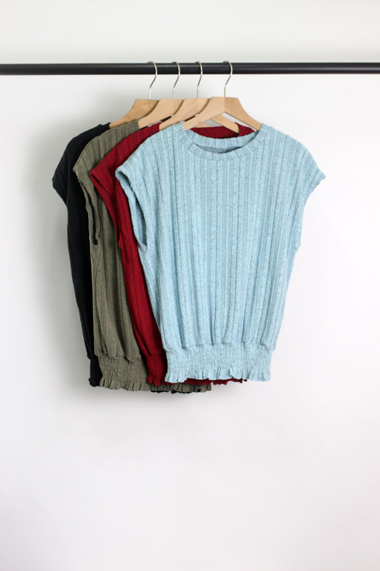 T2503YMN29449 - Textured Ribbed Knit Cap Sleeve Top