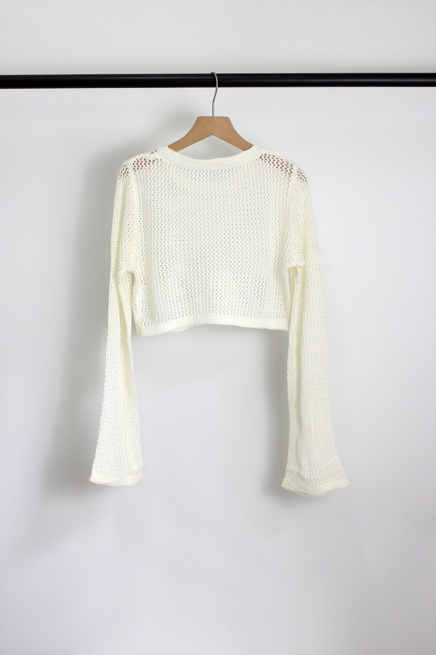 T2504MY76487 - Crochet Knit Long Sleeve Crop Top