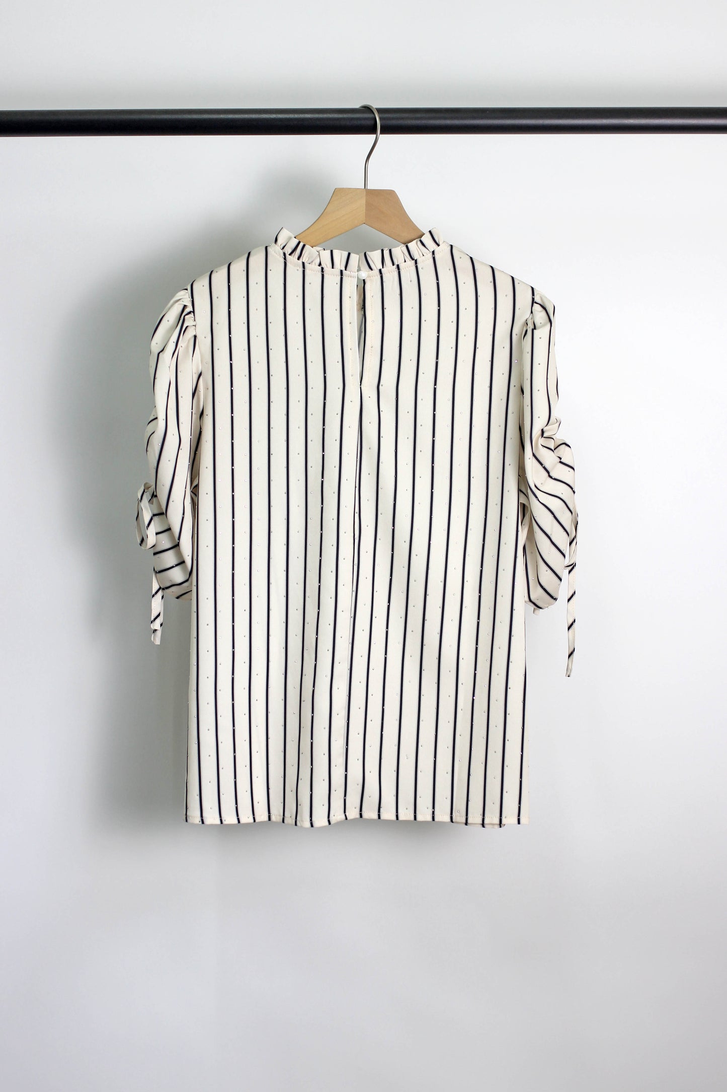 T2506YIB54767 - Striped Drawstring Sleeve Rhinestone Blouse