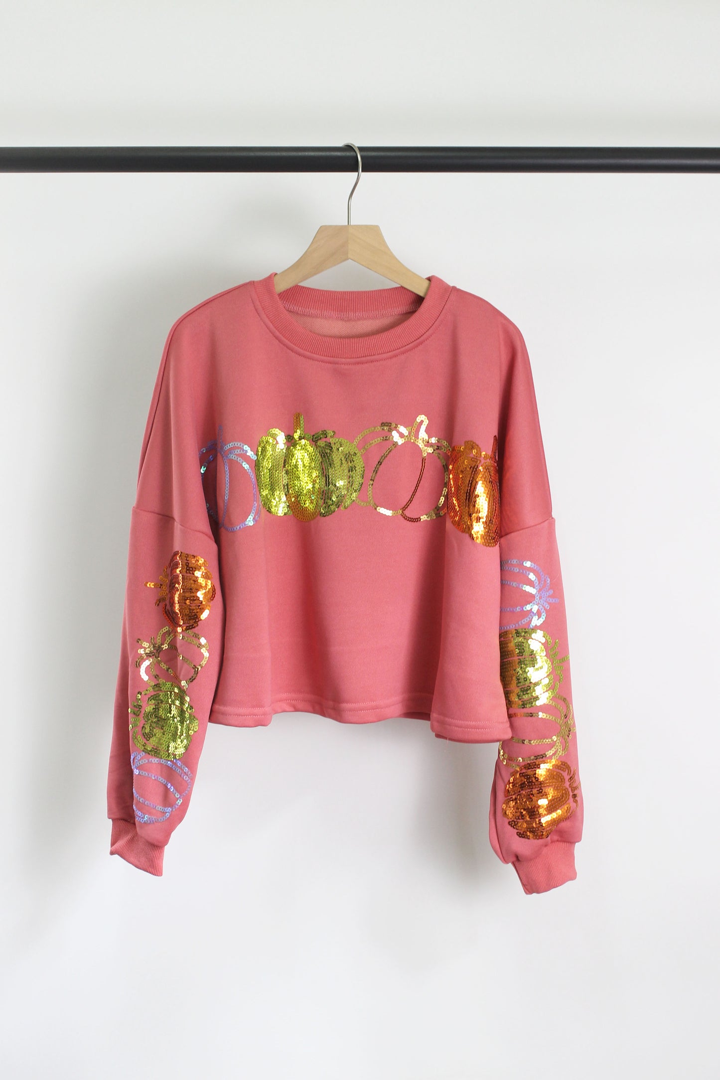 T2507YM70908-Sequin Pumpkin Graphic Sweatshirt ¨C Fall Harvest Pullover