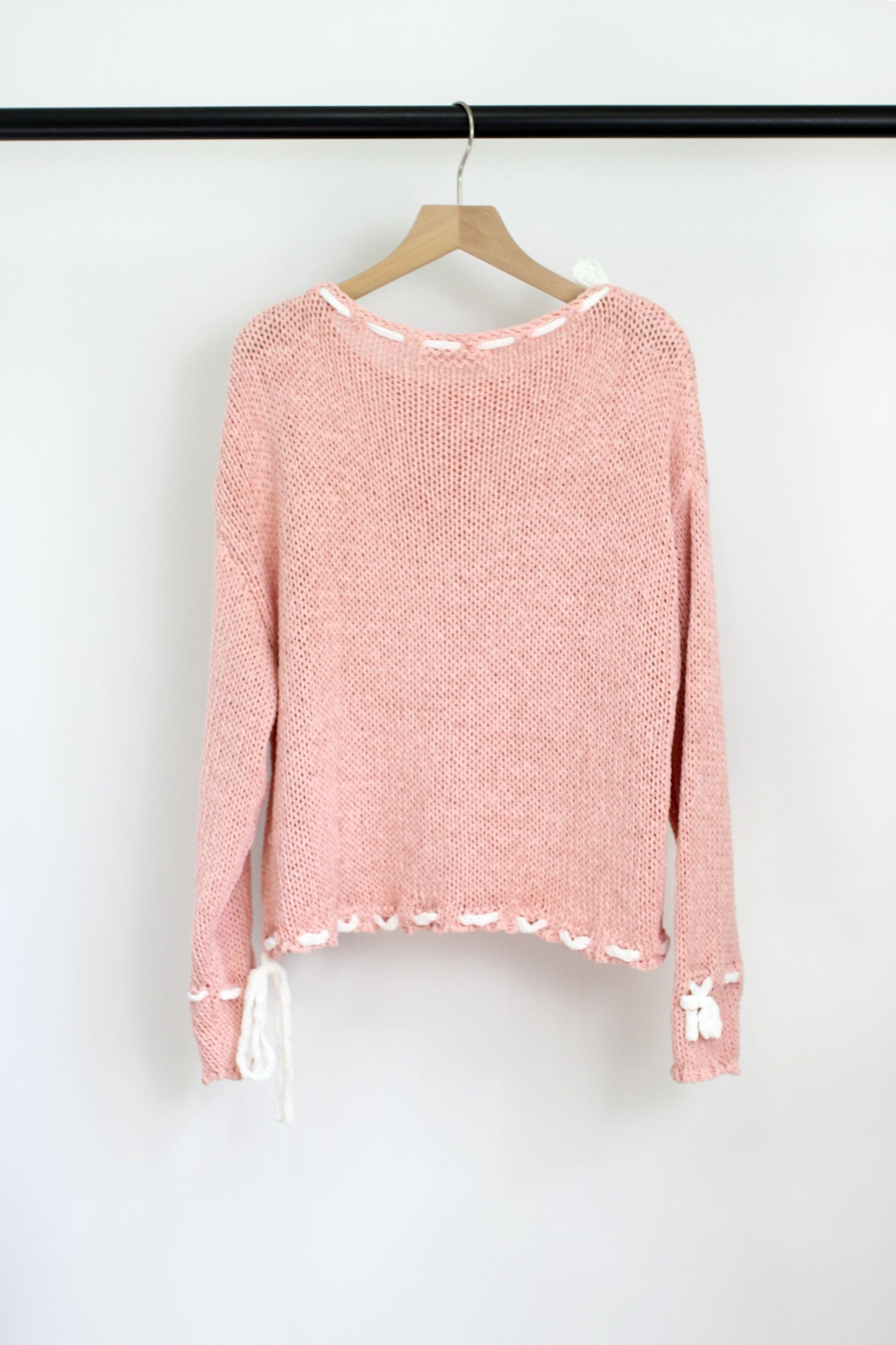 W2406MY20613 -  OUTLINE LONG SLEEVE SWEATER