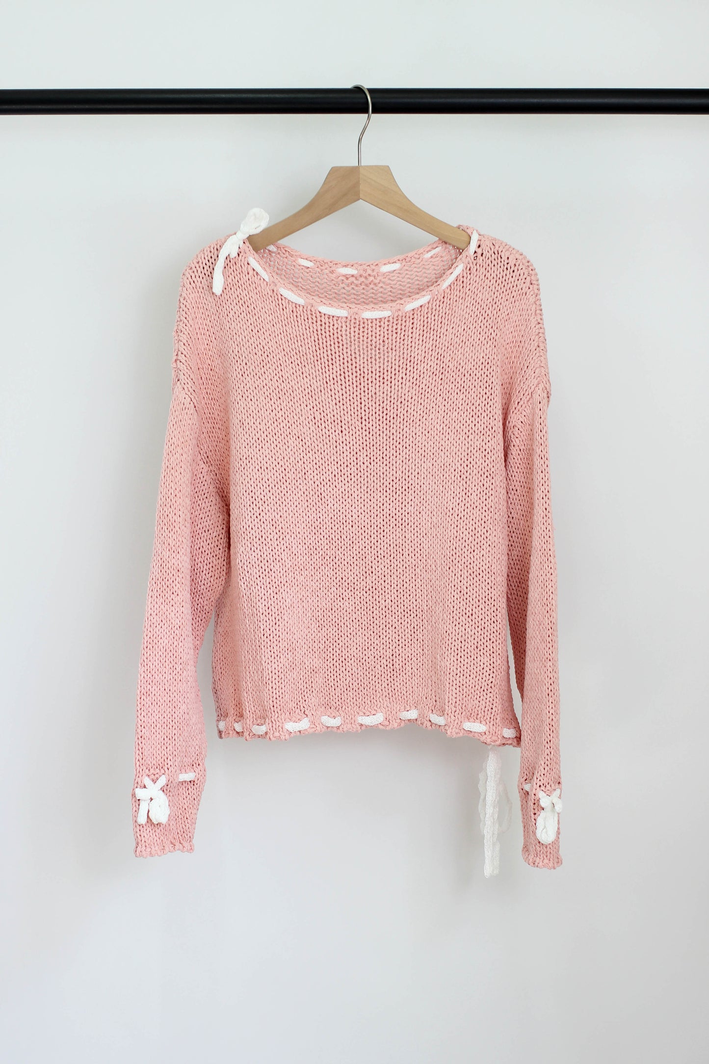 W2406MY20613 -  OUTLINE LONG SLEEVE SWEATER