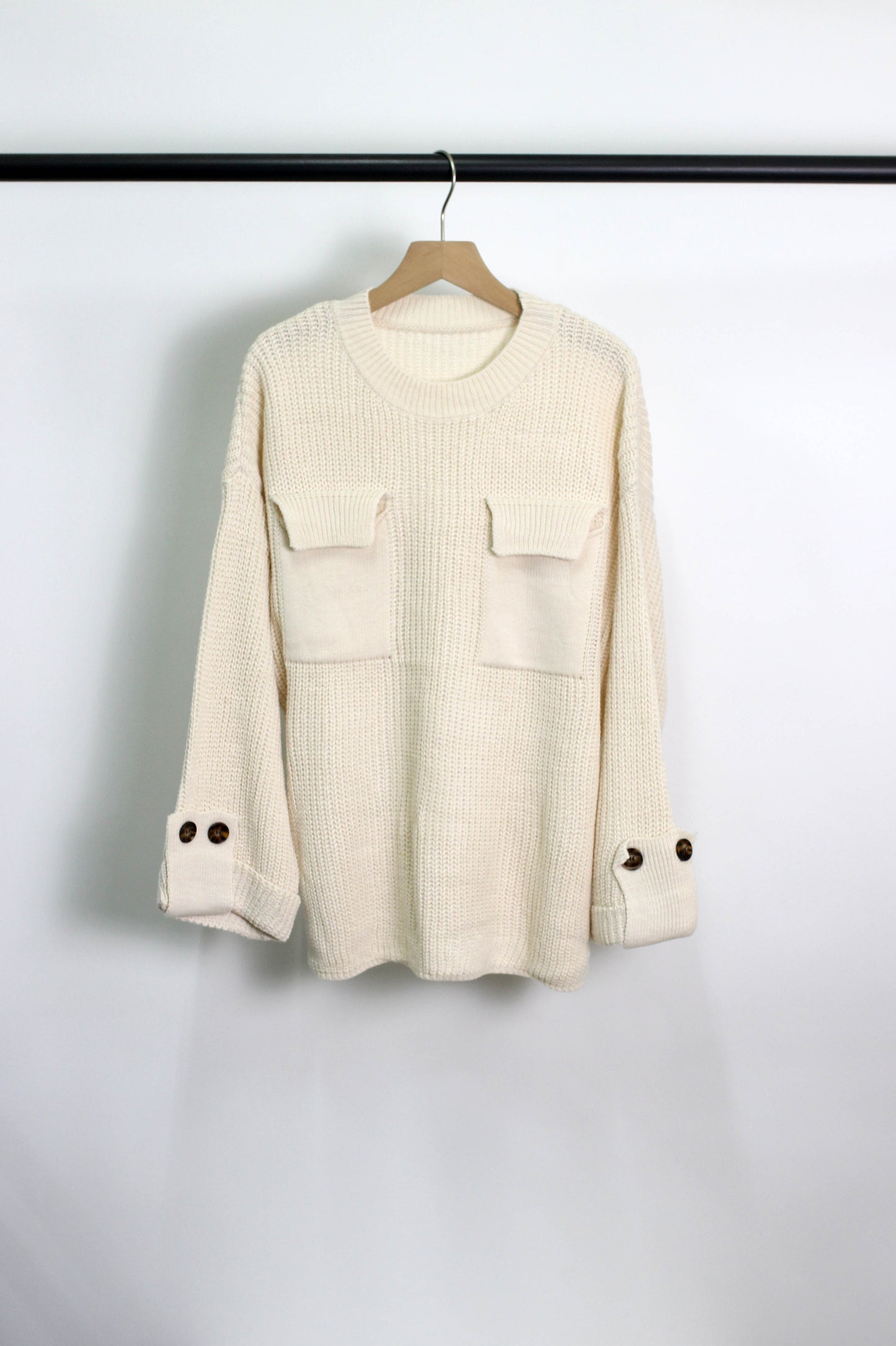 W2507JYYS33761 - Women's Button-Cuff Pocket Knit Sweater