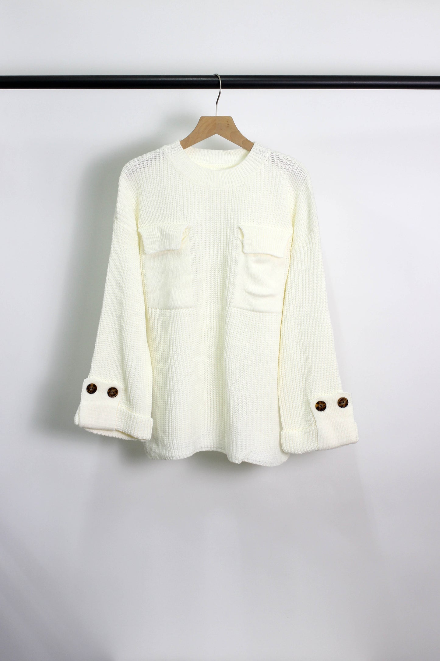 W2507JYYS33761 - Women's Button-Cuff Pocket Knit Sweater
