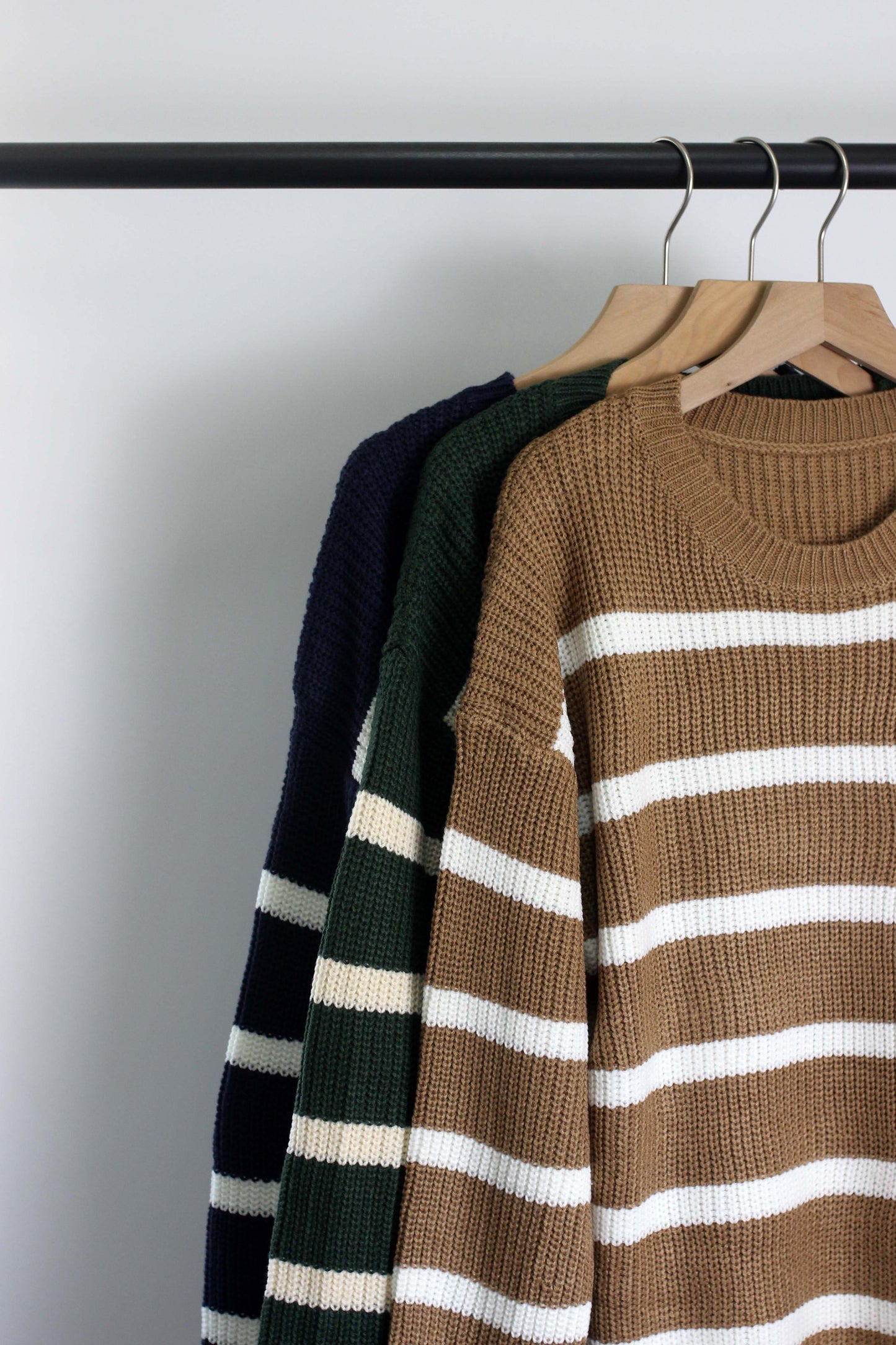 W2507JYYS66536 - Classic Striped Knit Pullover Sweater