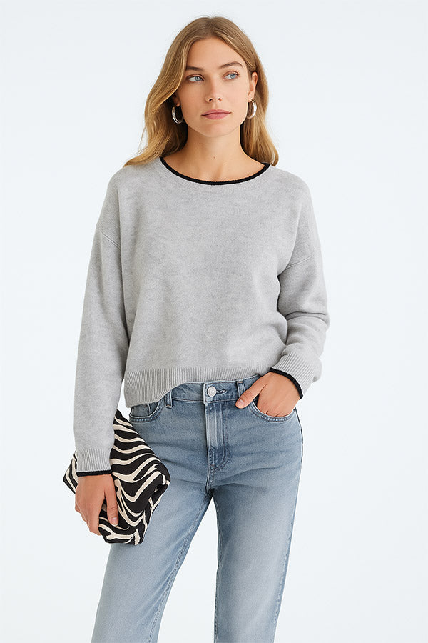 W2507SF75067 - Contrast Trim Soft Knit Pullover Sweater